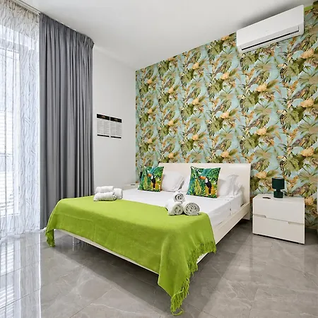 Guest house Aura Charme